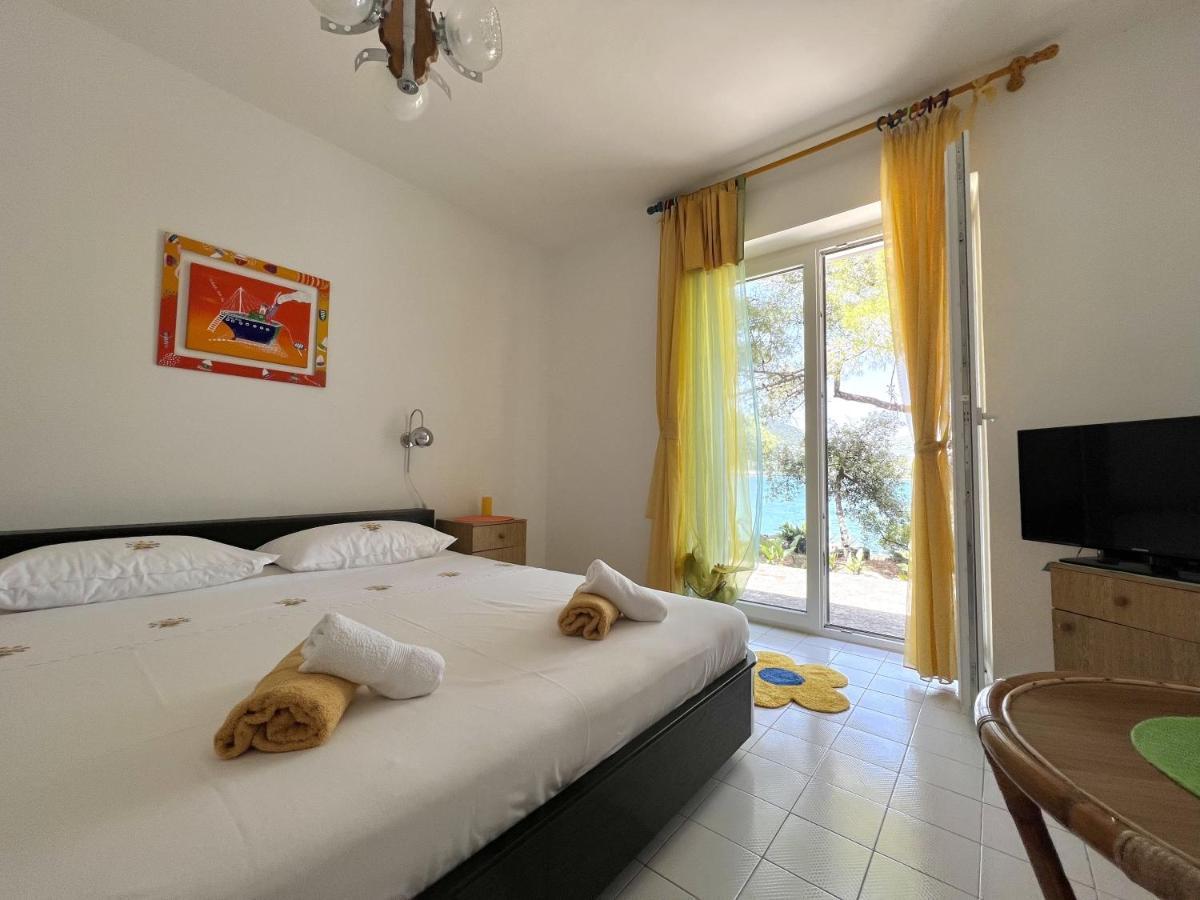 סטון Apartments More & Ja מראה חיצוני תמונה
