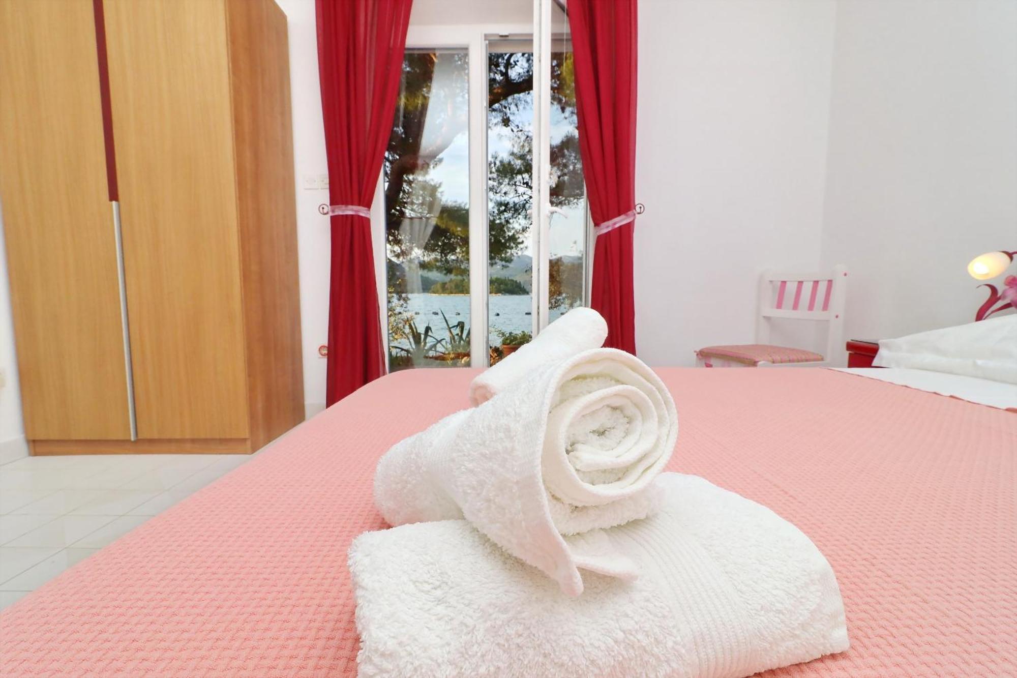 סטון Apartments More & Ja חדר תמונה